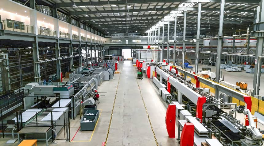 从“制造”到“智造”！探秘Stake官网电梯的超等智慧工厂